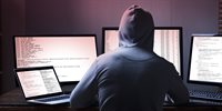 slideshow-home_cyber-risk